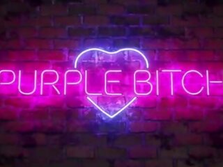 Cosplay numylėtinis turi pirmas xxx filmas su a ventiliatorius iki purple eskortas