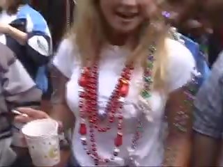 Cicik és segg mardi gras