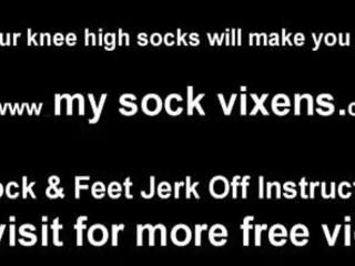 Aš norėti į patrinti mano knee aukštas kojinės apie savo varpa joi: x įvertinti filmas 3d