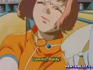Įtemptas anime ponia su firma papai trunka a didžiulis getas varpa į jos pyzda